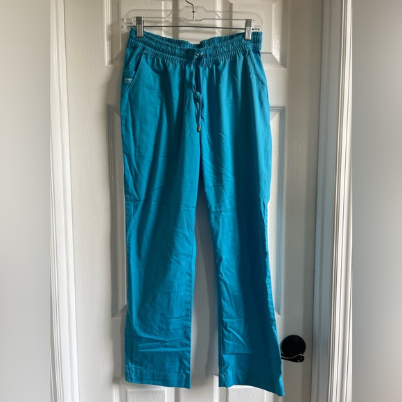 Butter Soft Stretch Scrub Set - paradise blue - Picture 2 of 2